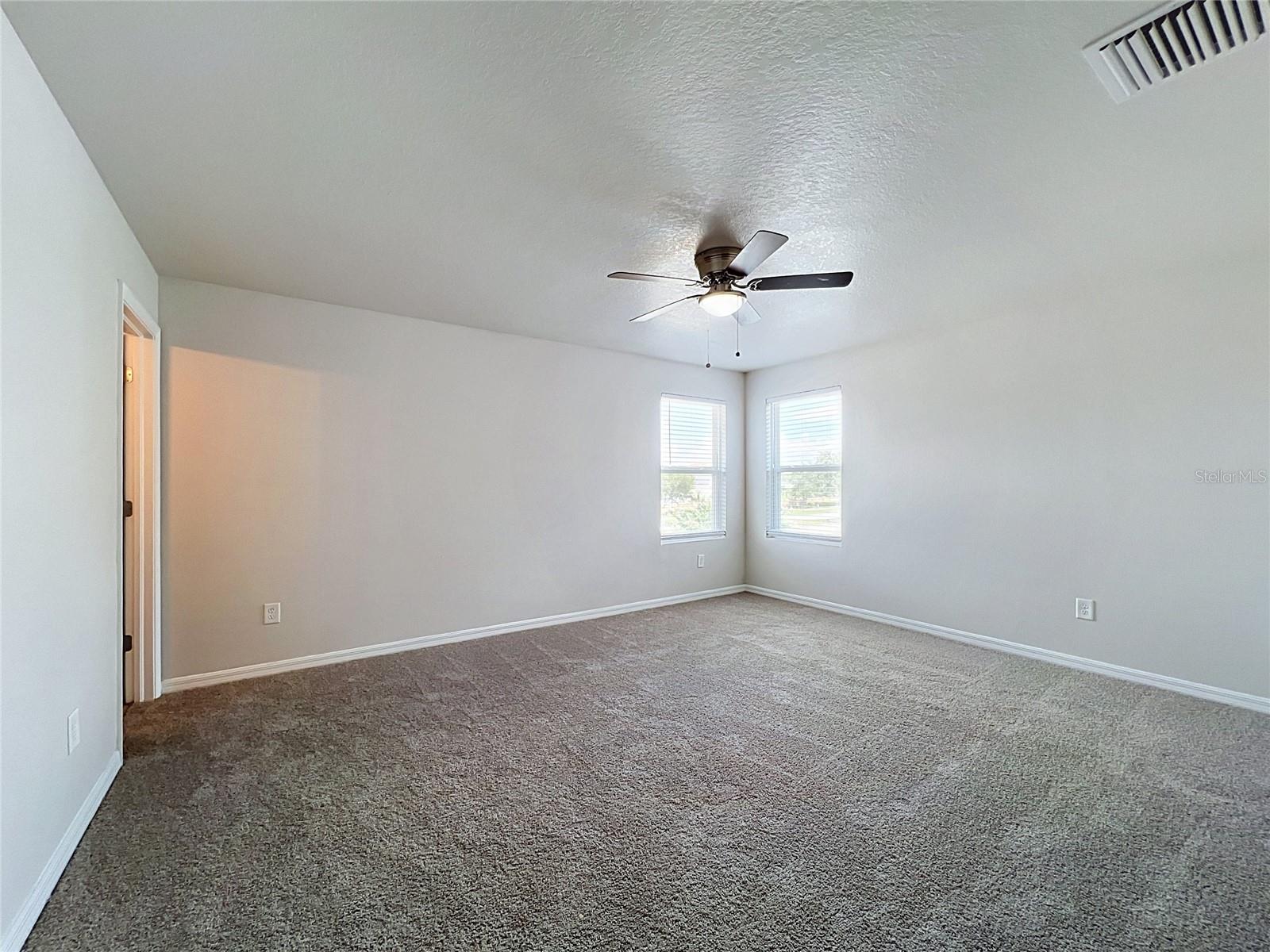 14425 Dunrobin Dr Property Photo 20