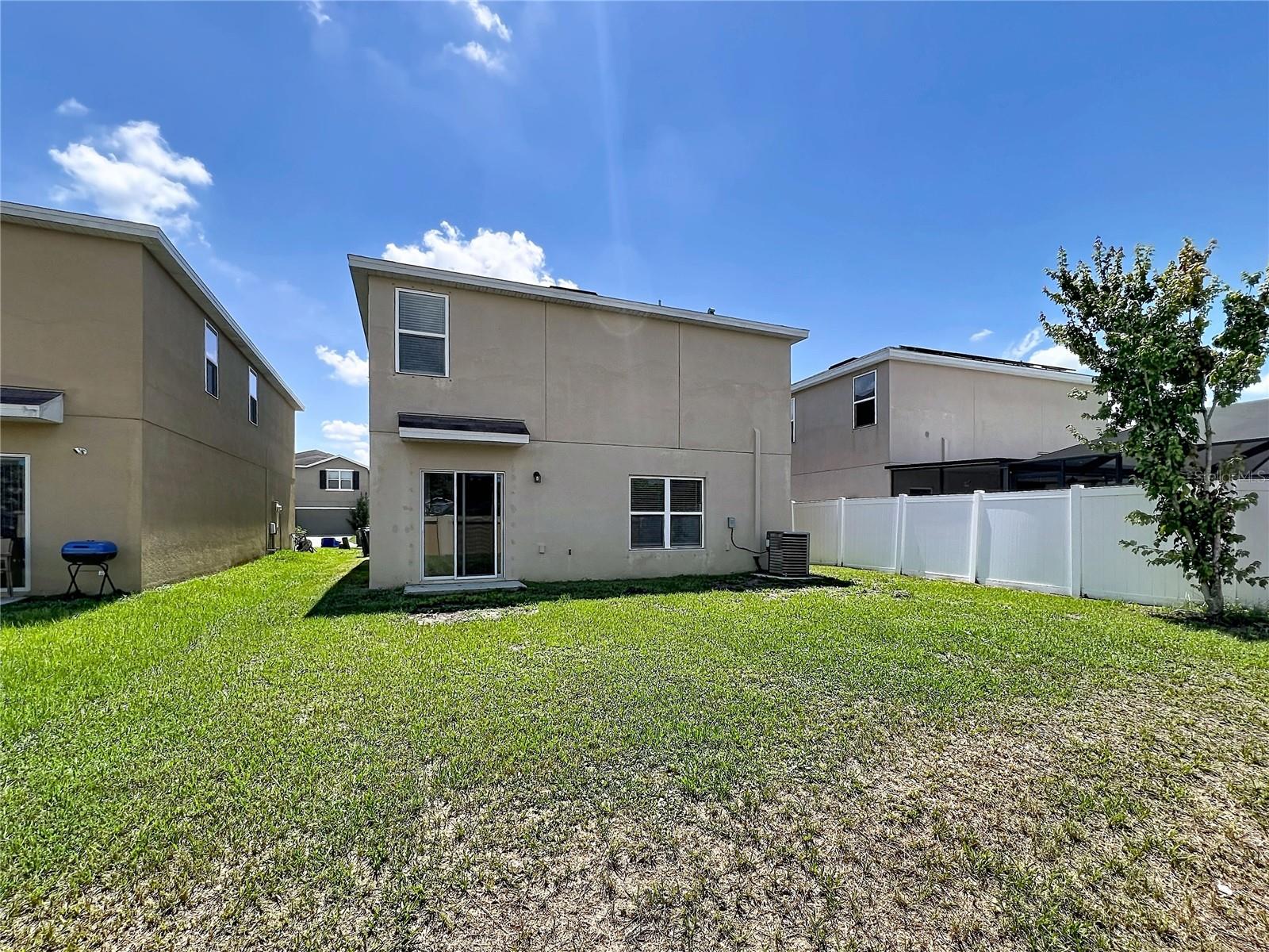 14425 Dunrobin Dr Property Photo 31