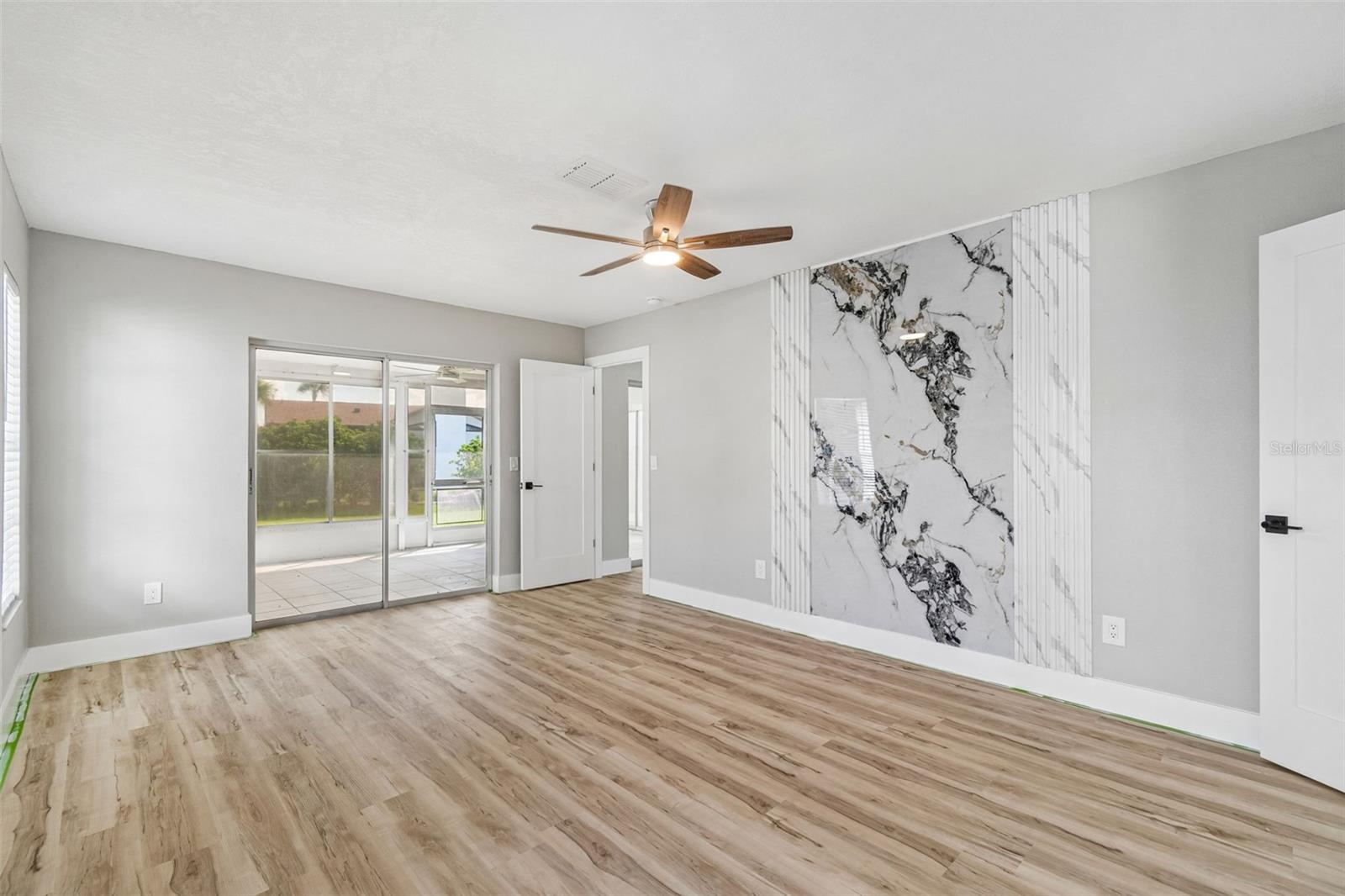 4559 Ingersol Pl Property Photo 8