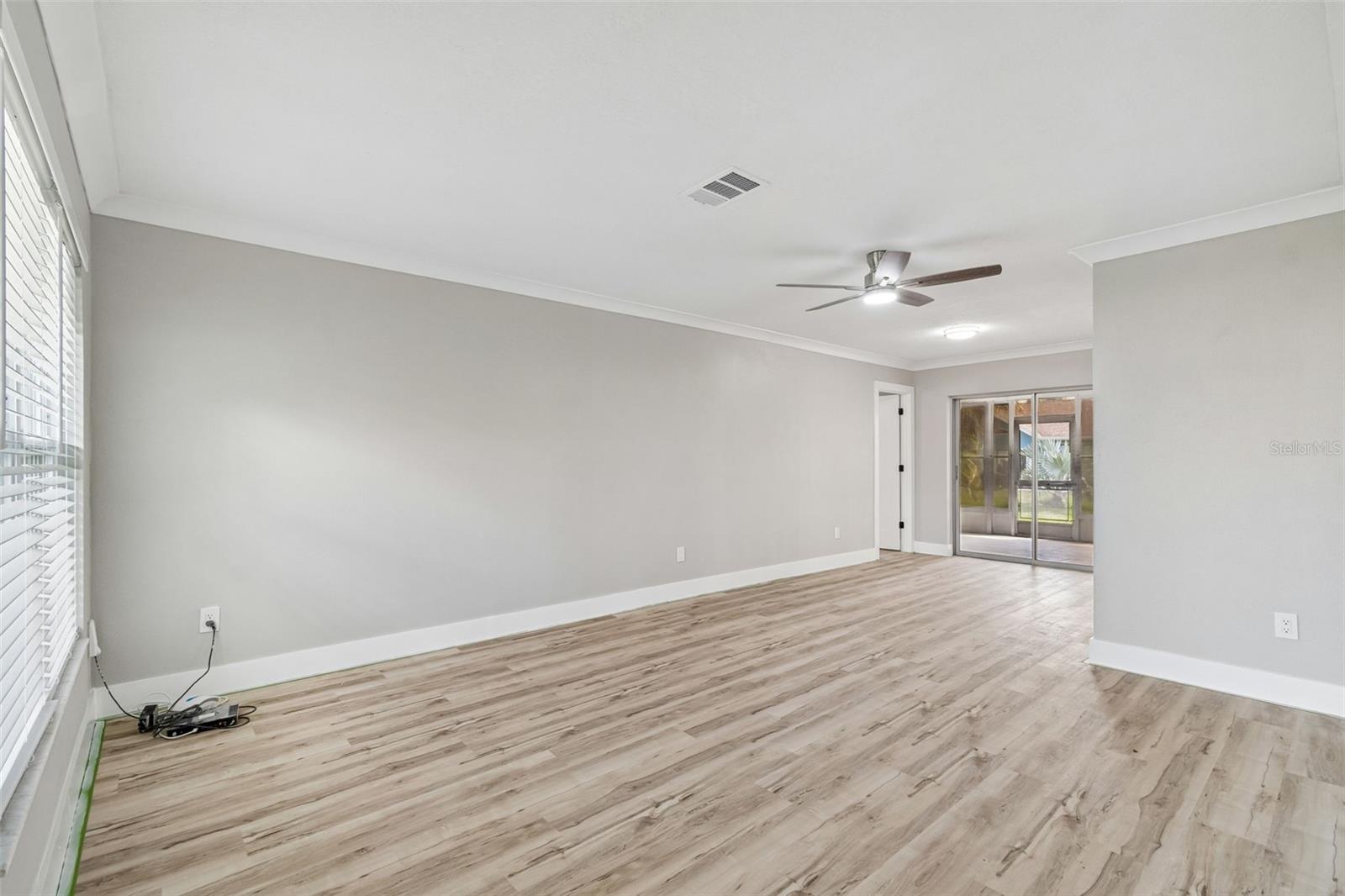 4559 Ingersol Pl Property Photo 22