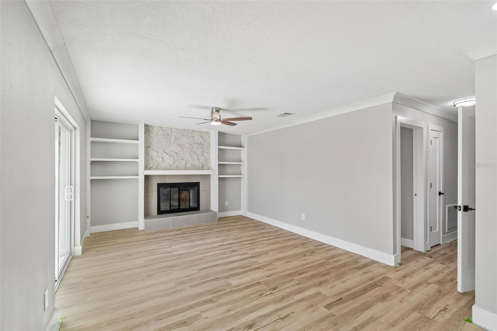 4559 Ingersol Pl Property Photo 24