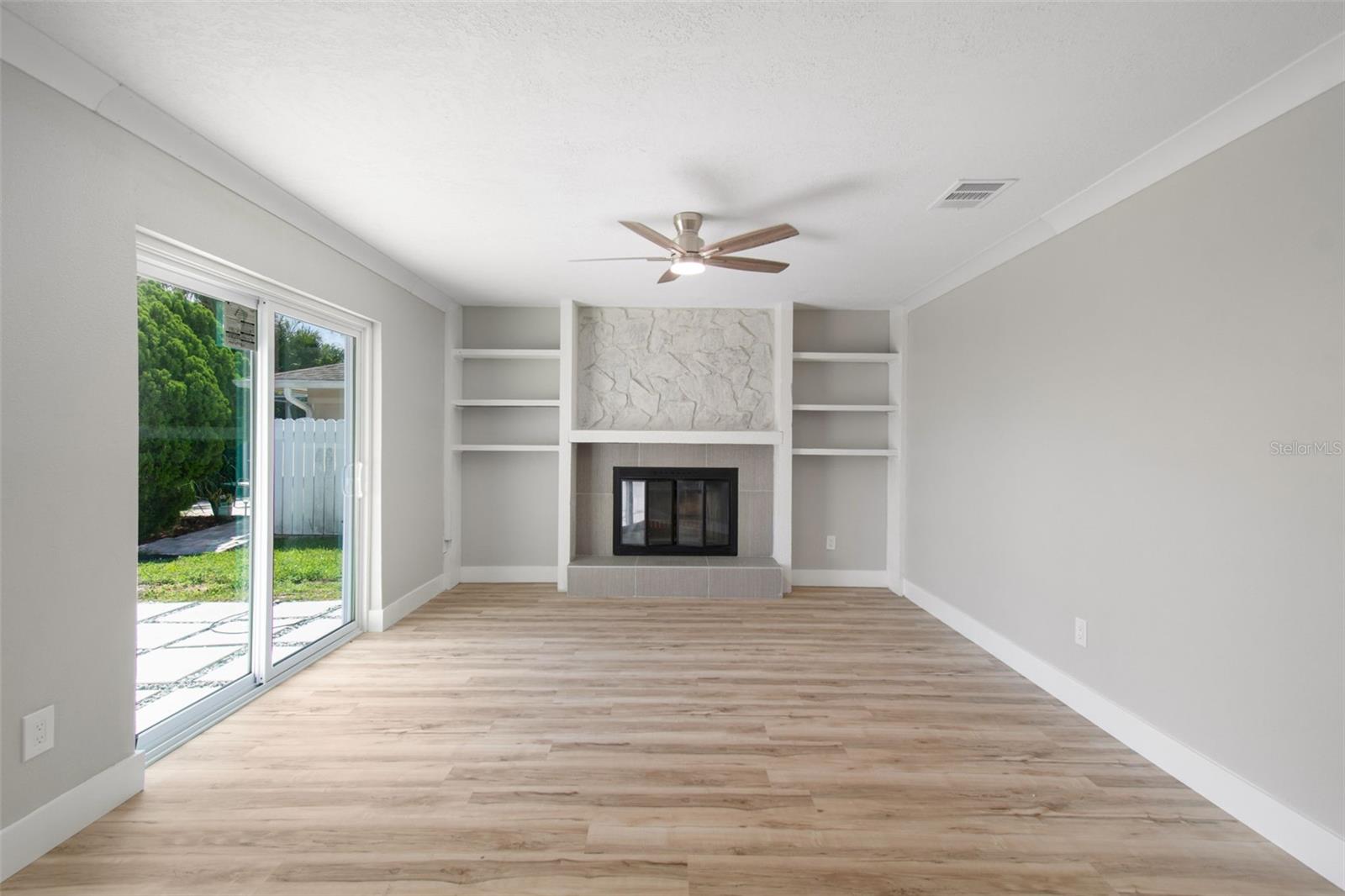 4559 Ingersol Pl Property Photo 25