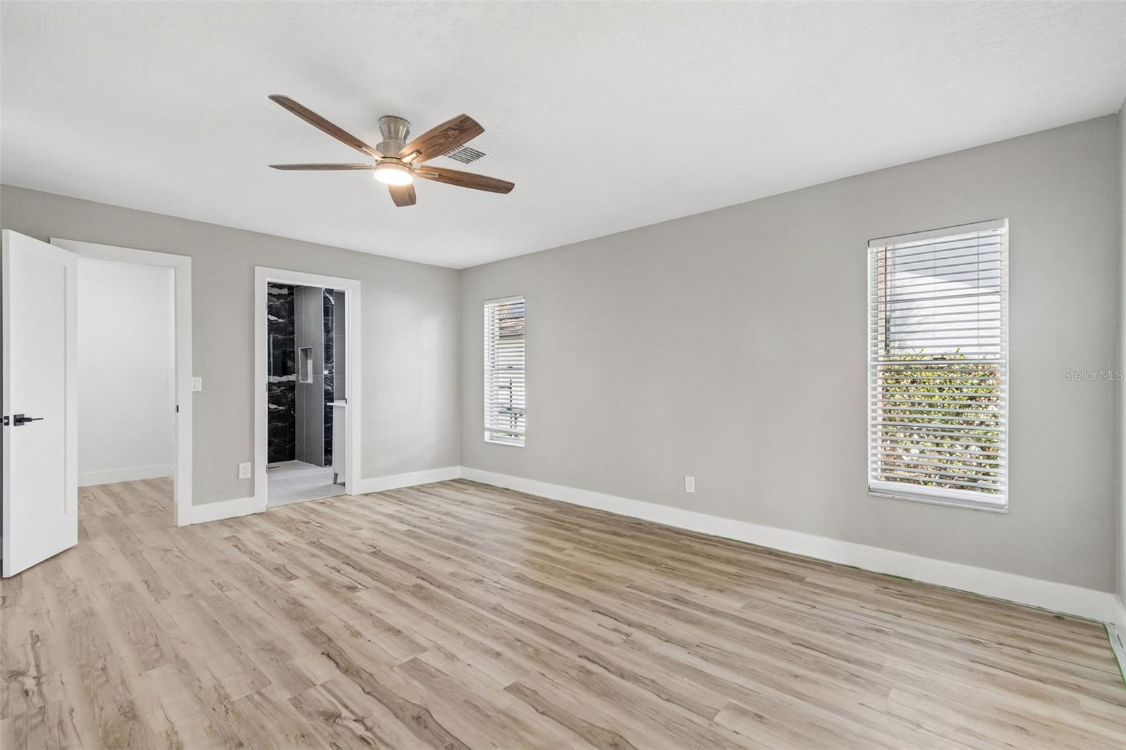 4559 Ingersol Pl Property Photo 26
