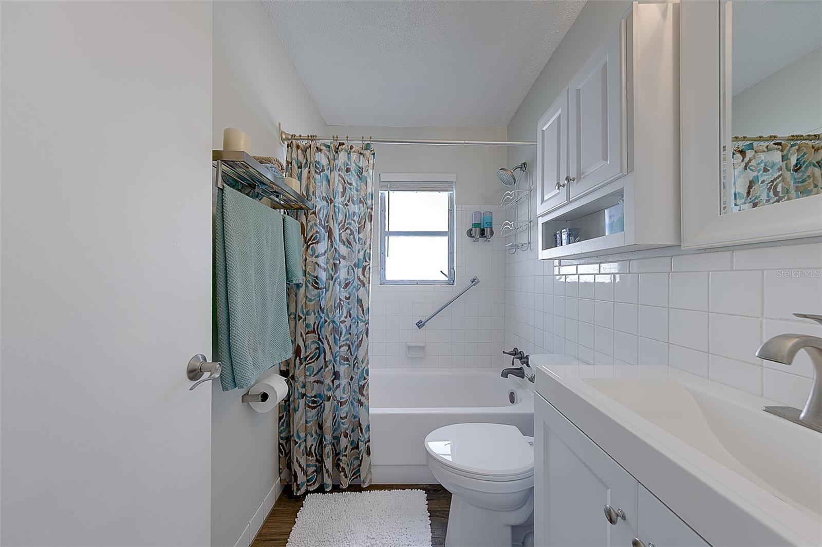 9906 Lily St N Property Photo 17