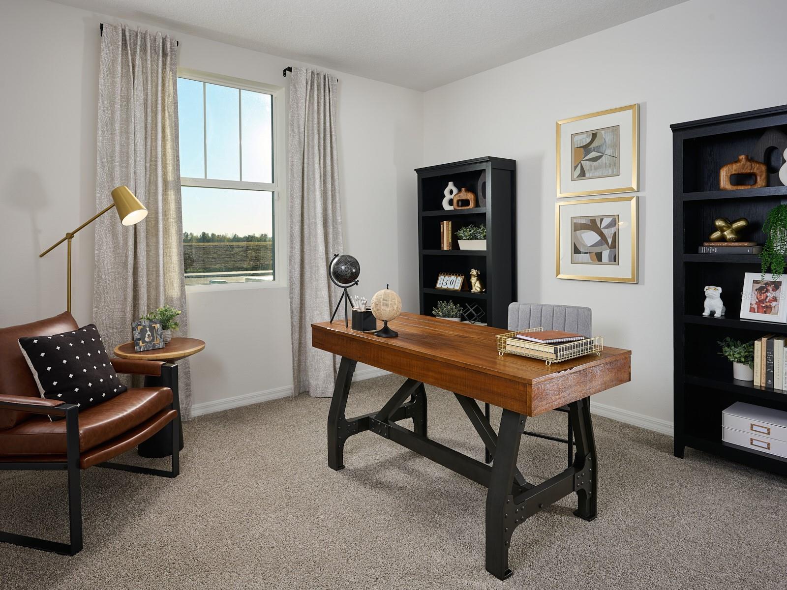 12610 Hourglass Way Property Photo 6
