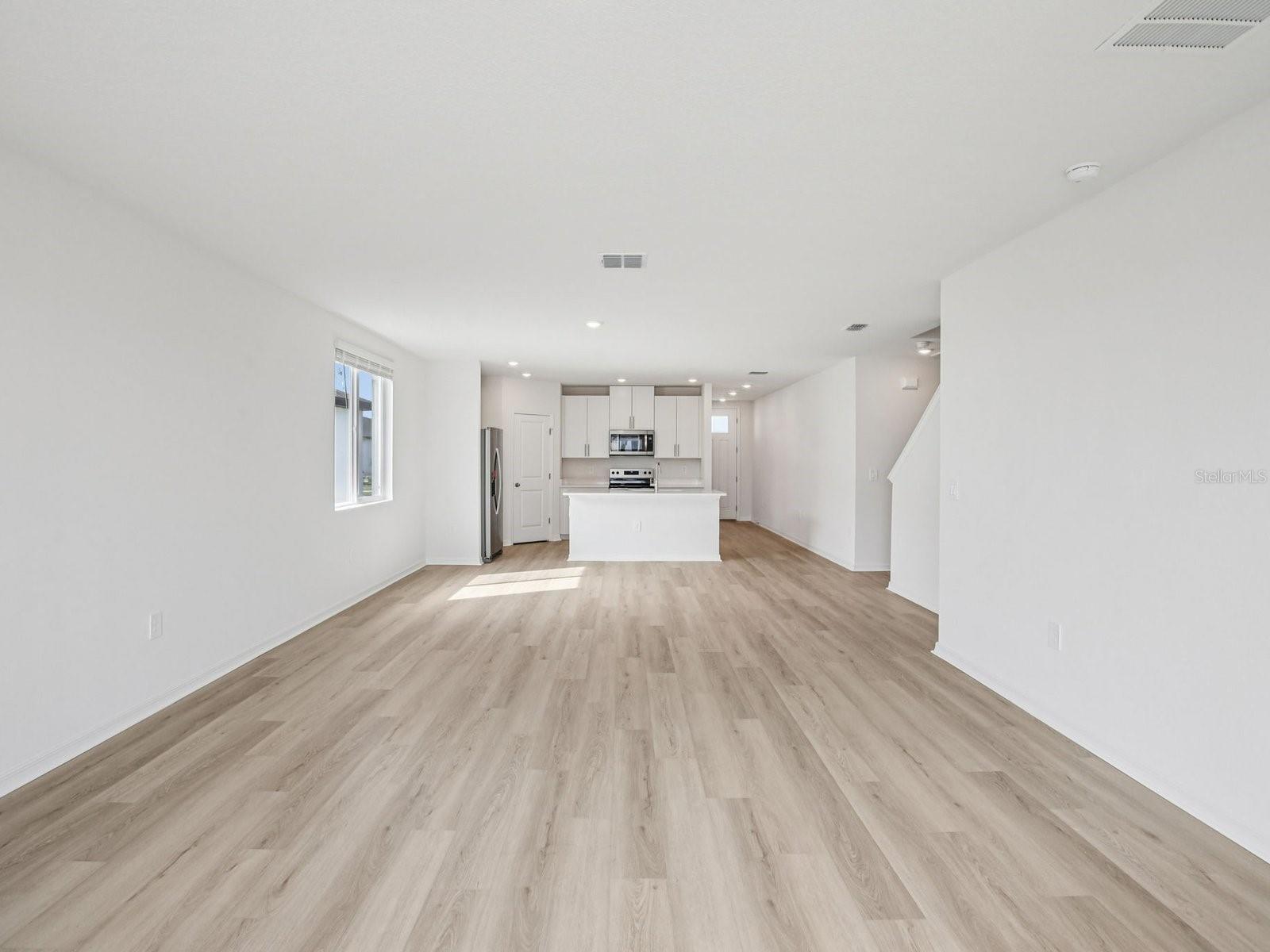 12614 Hourglass Way Property Photo 3