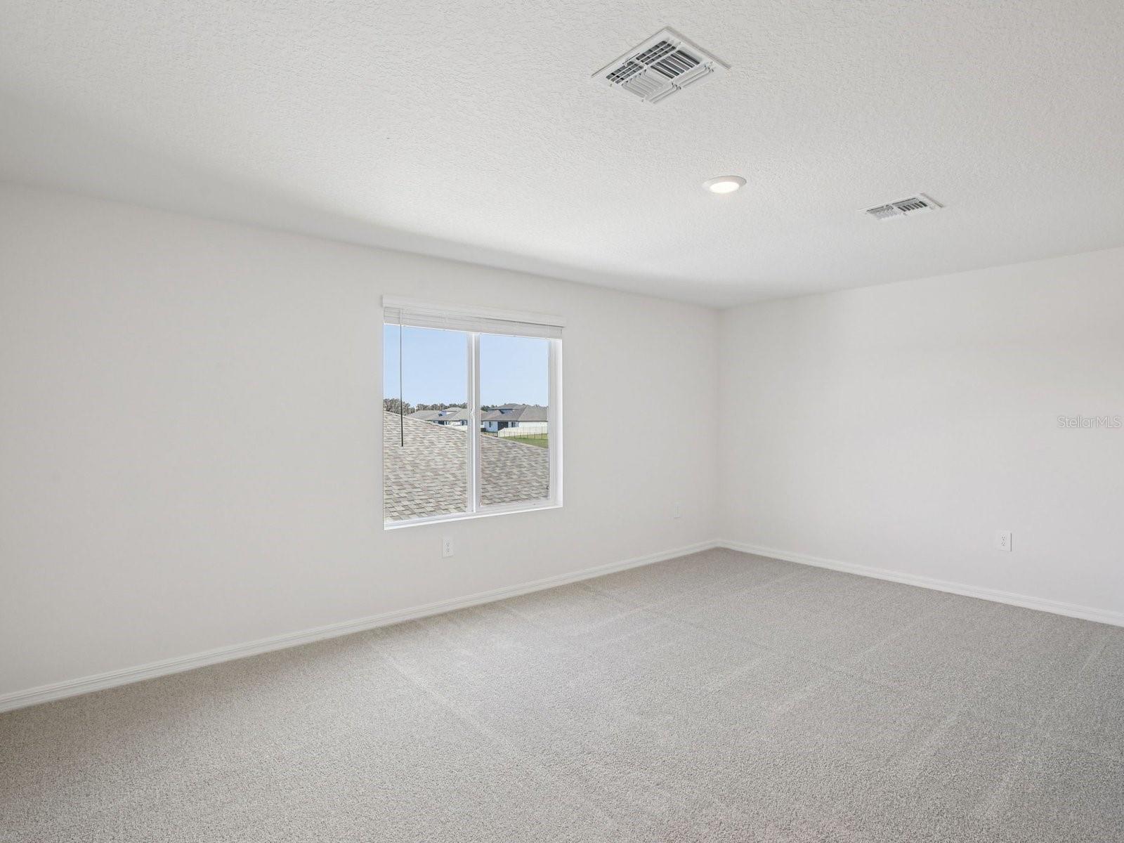 12614 Hourglass Way Property Photo 11