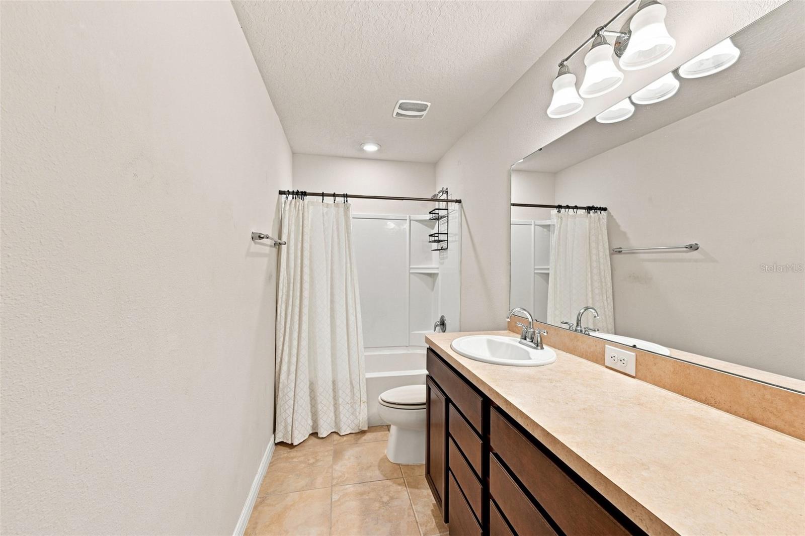 11716 Brighton Knoll Loop Property Photo 34
