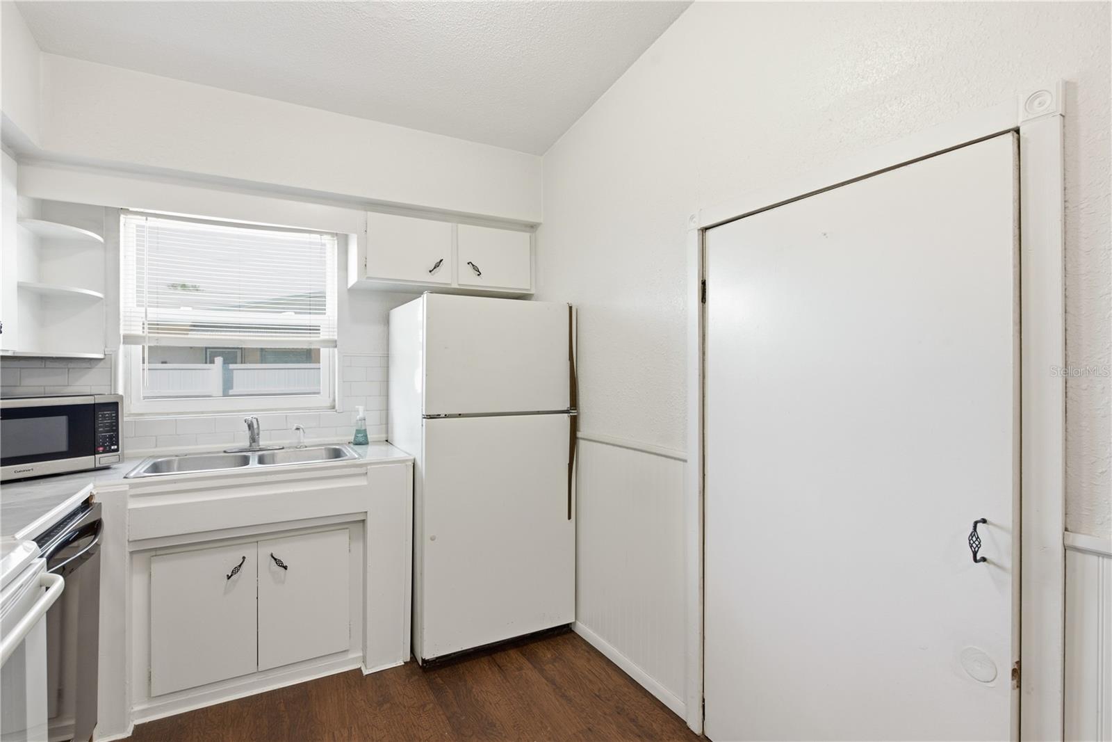 536 Patricia Ave Property Photo 35