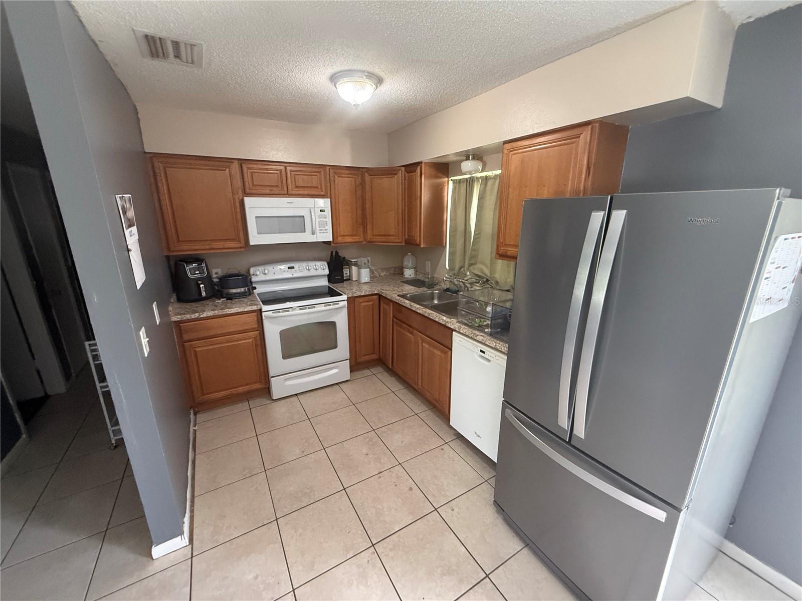 11129 Roberts Ln Property Photo 5