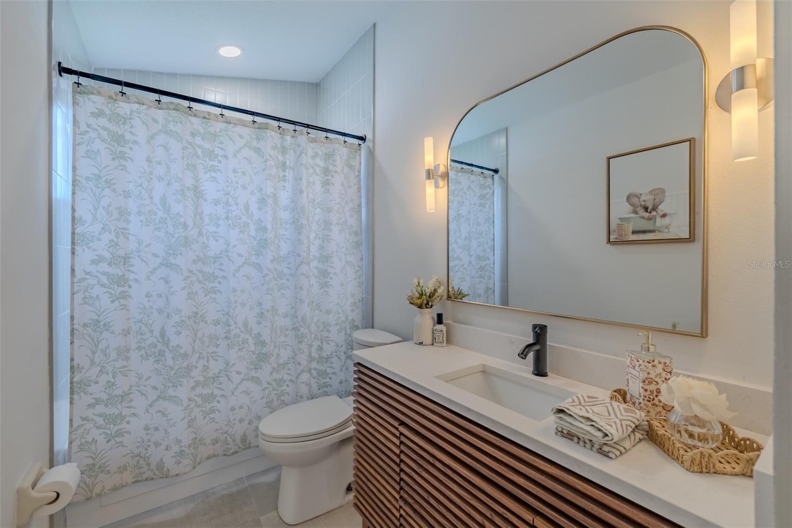 304 Scarlet Oak Ct Property Photo 32