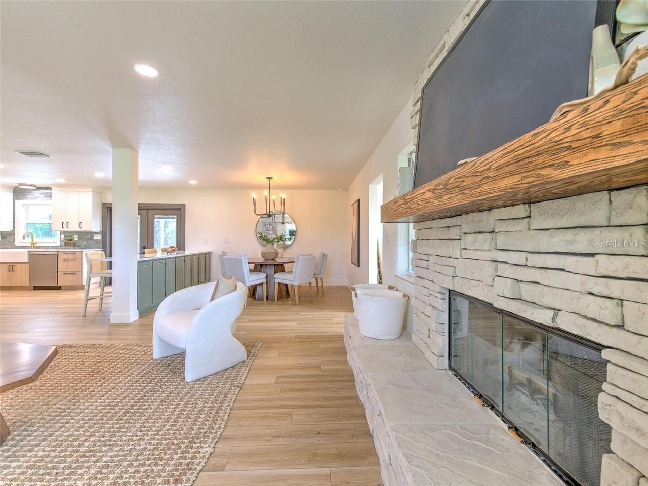 4608 Holbrook Rd Property Photo 4