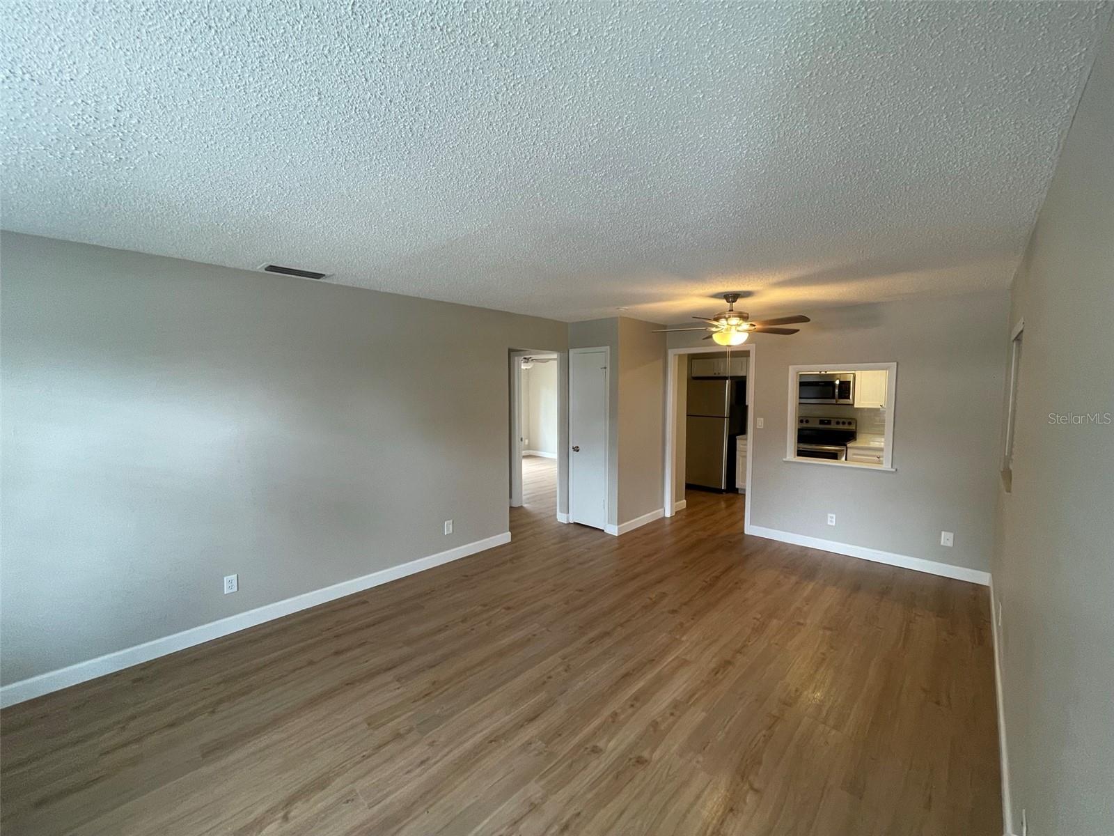 511 Duchess Ct #1 Property Photo 2