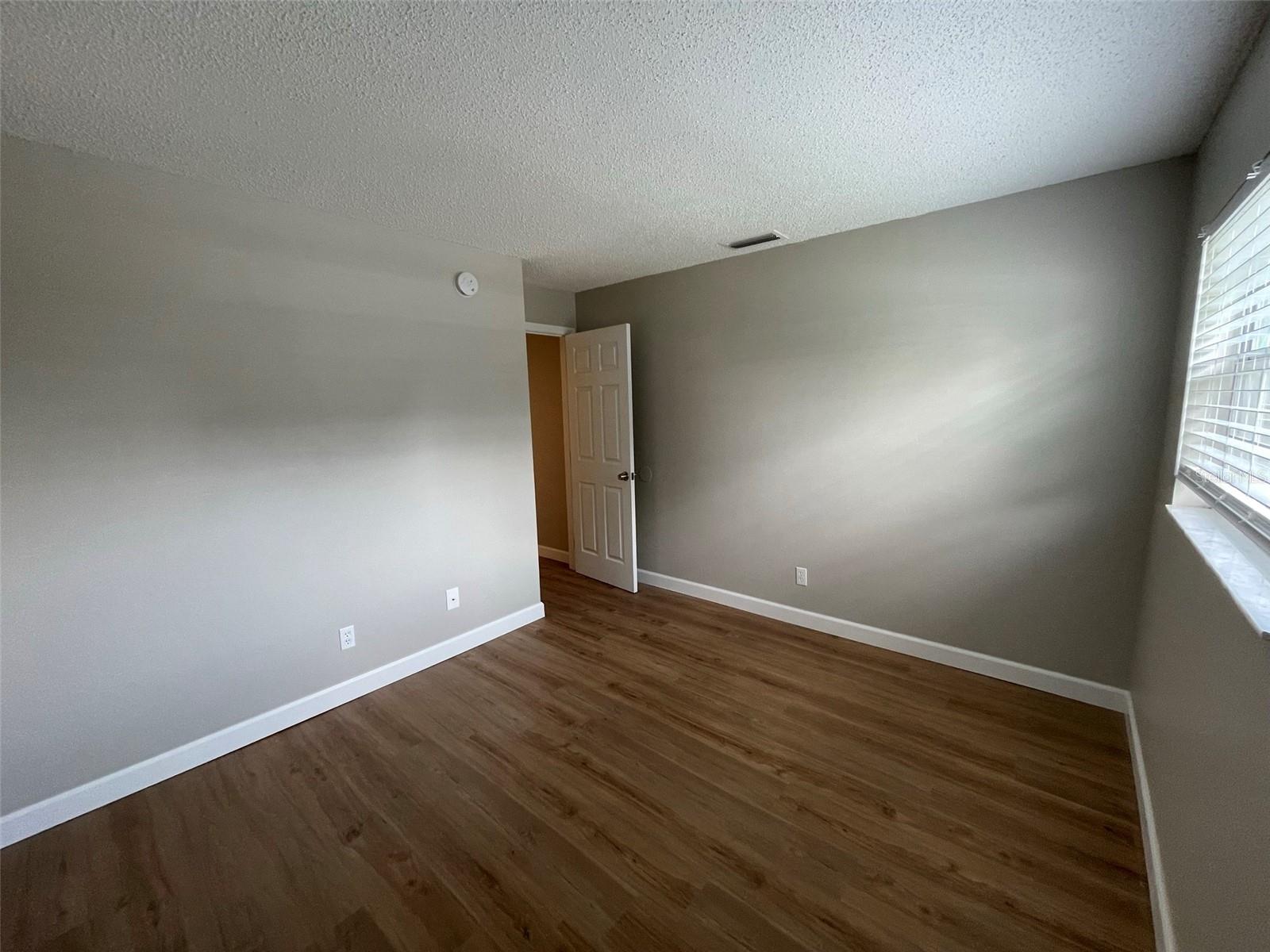 511 Duchess Ct #1 Property Photo 11
