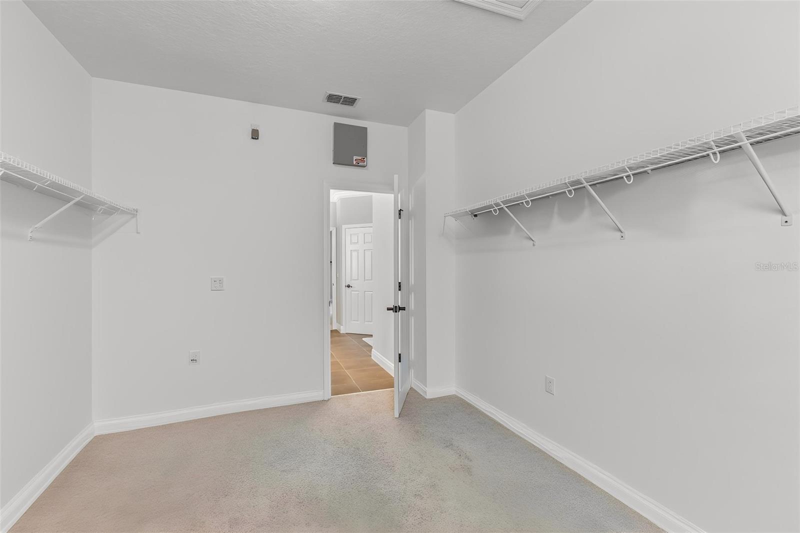 1804 Bella Casa Ct Property Photo 55