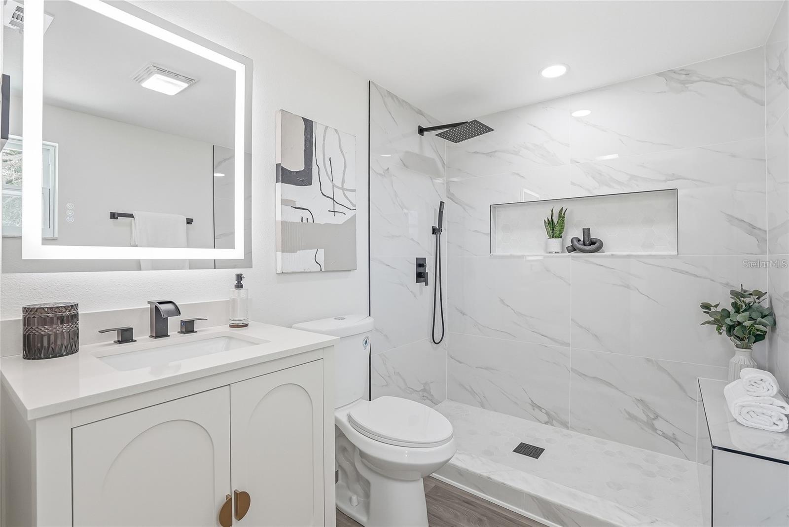 1004 Idlebriar Way Property Photo 12