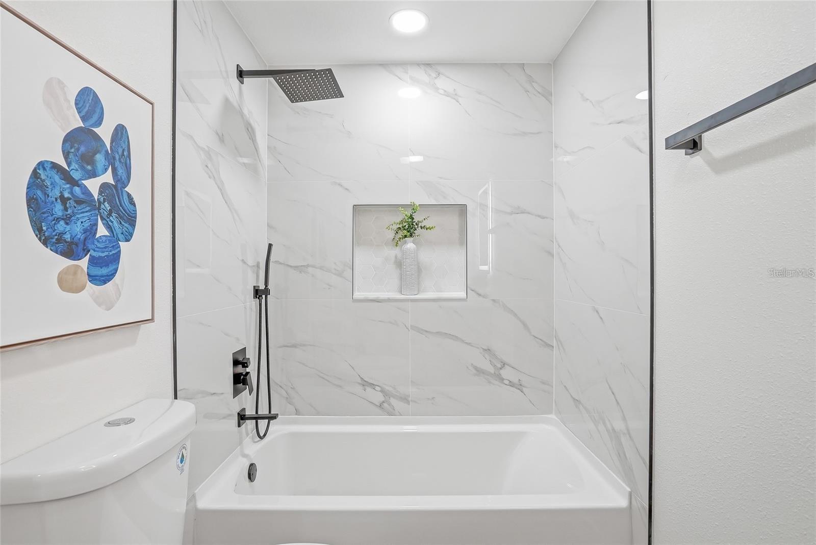 1004 Idlebriar Way Property Photo 17