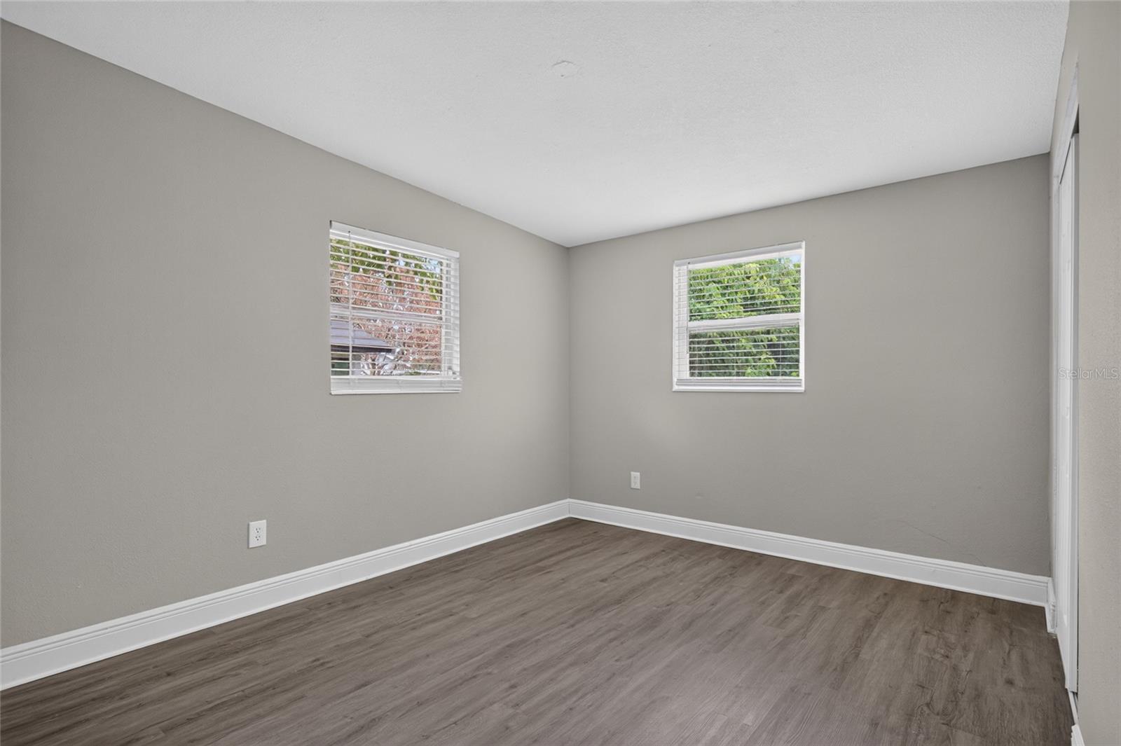 2390 29th St Nw Property Photo 32