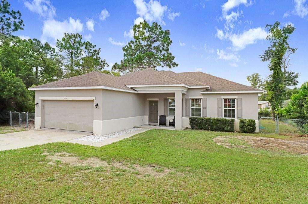 12152 Landfair St Property Photo 4