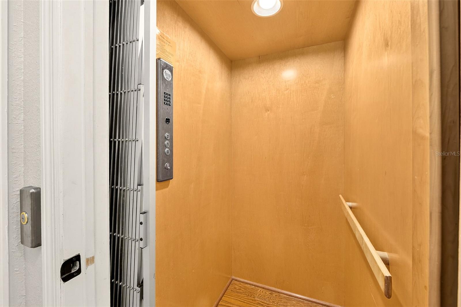 807 Centerbrook Dr Property Photo 47