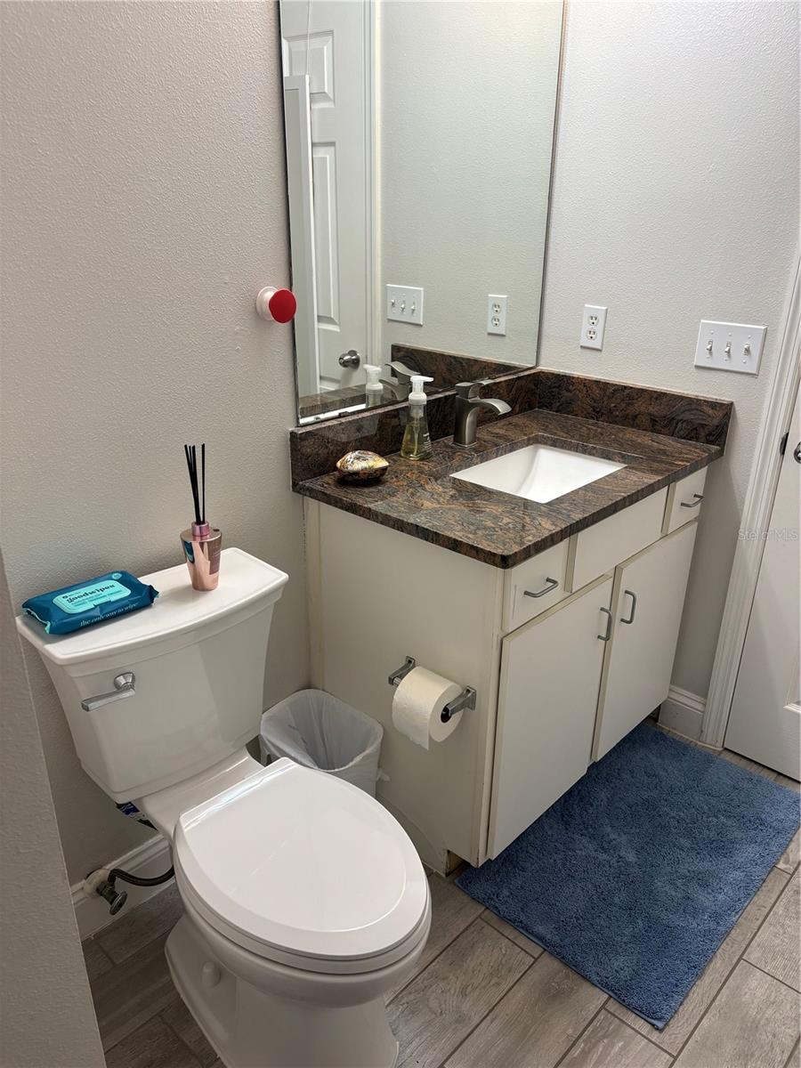 TB8527673 Property Photo 8