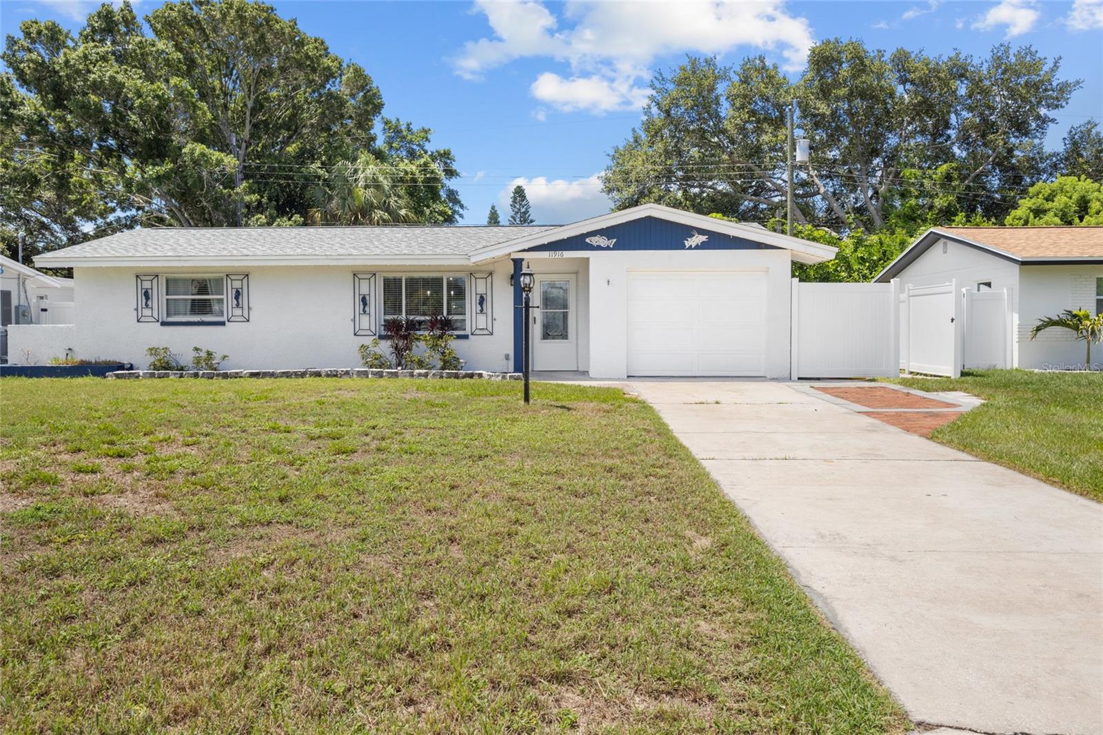 11916 85th Ter Property Photo 1