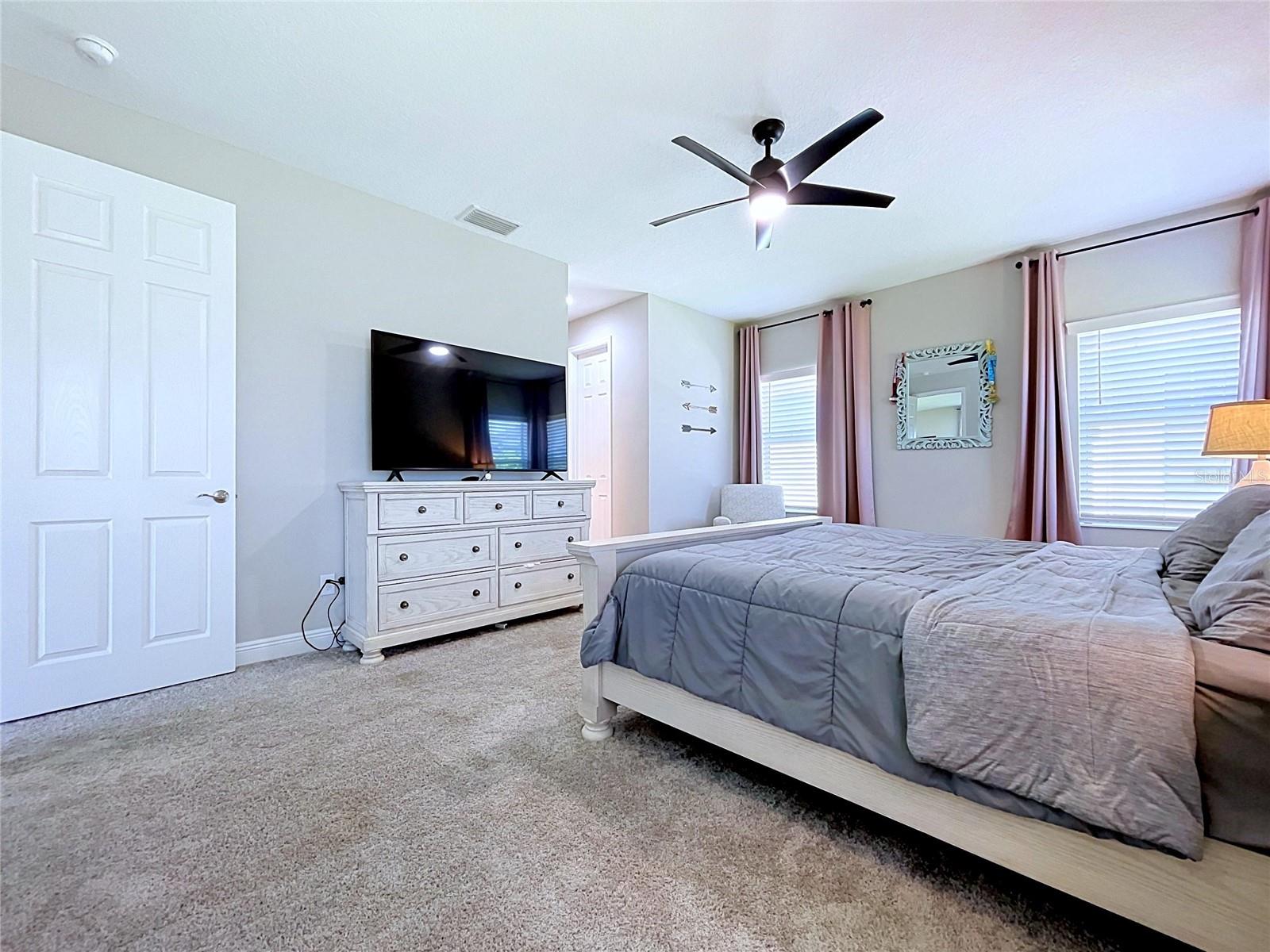 6290 Roadstead Ct Property Photo 42