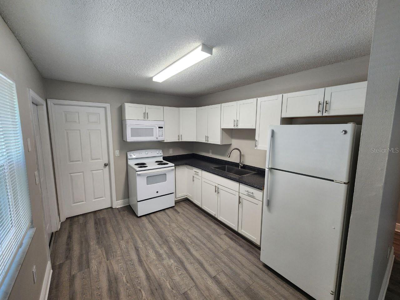 1209 62nd Ave E Property Photo 6