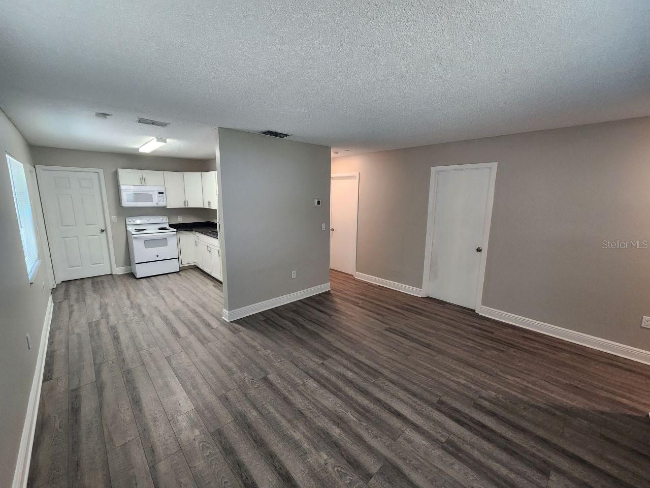 1209 62nd Ave E Property Photo 7