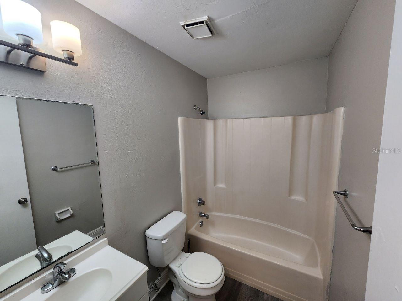 1209 62nd Ave E Property Photo 19