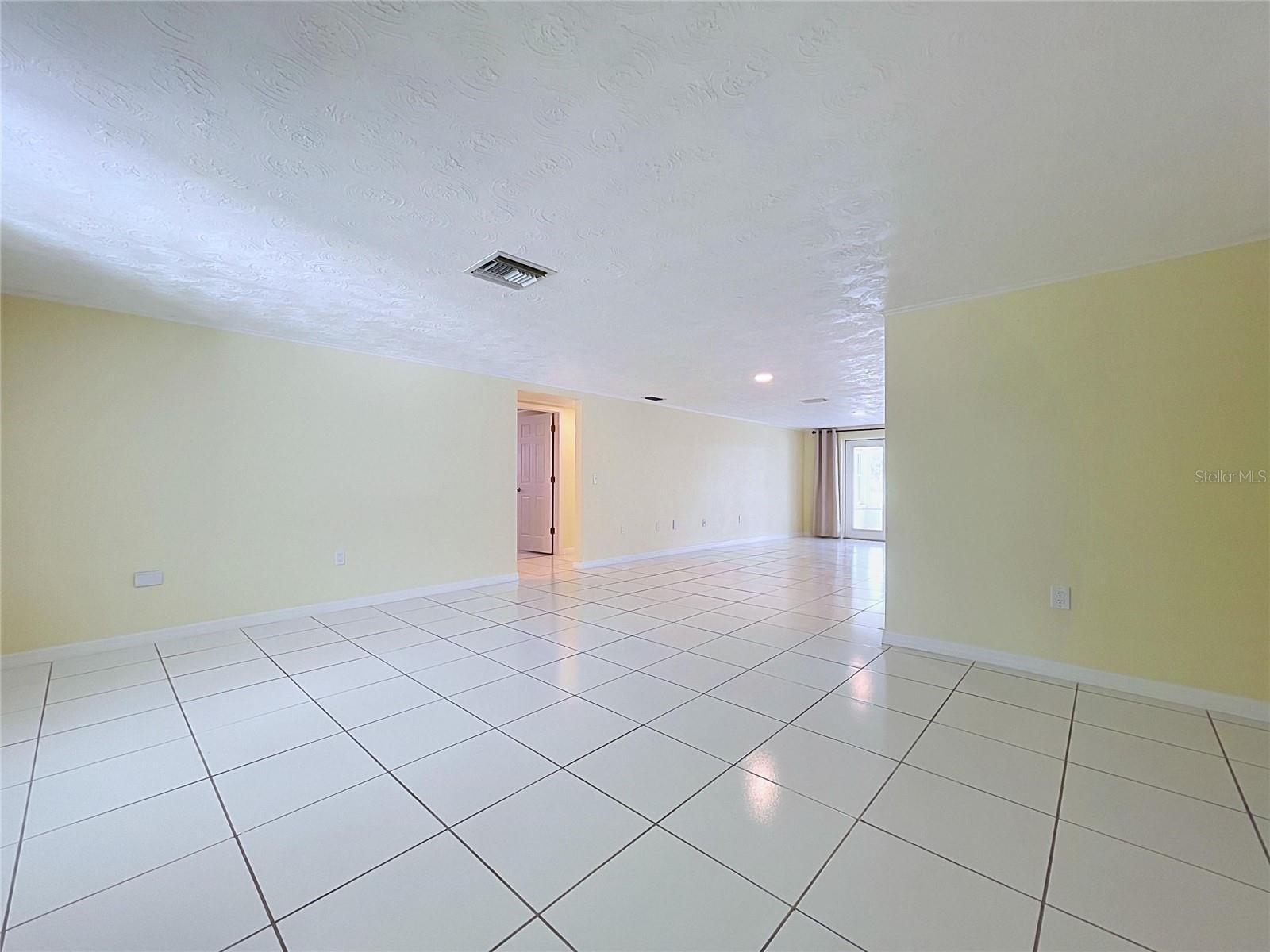 7401 Islander Ln Property Photo 29