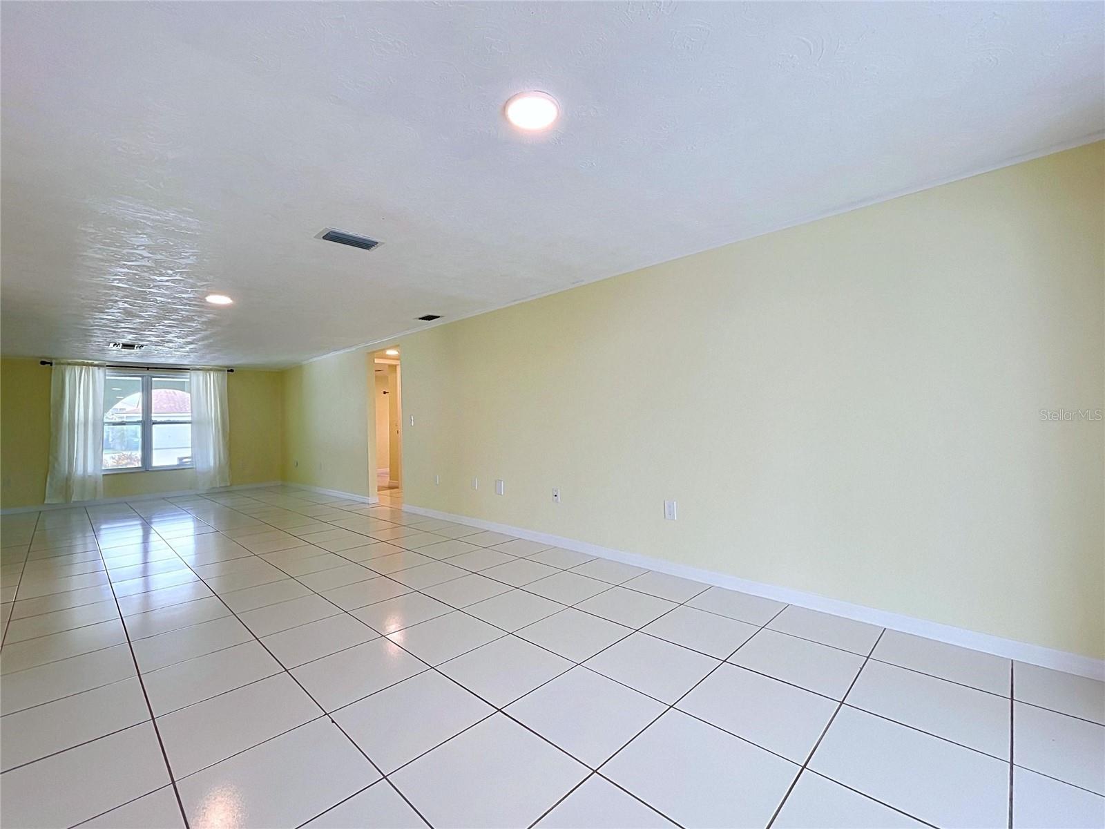 7401 Islander Ln Property Photo 31