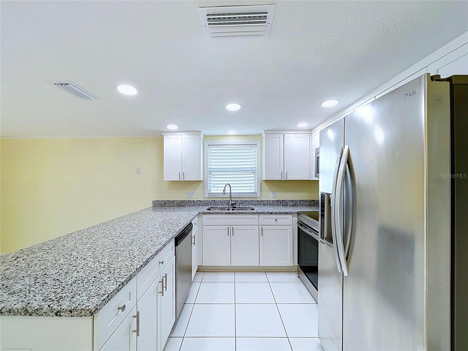 7401 Islander Ln Property Photo 37