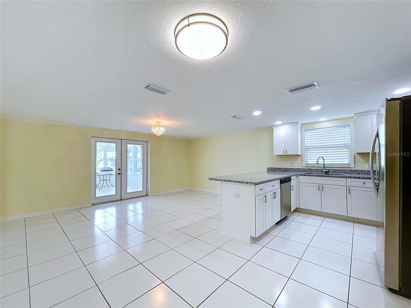7401 Islander Ln Property Photo 39