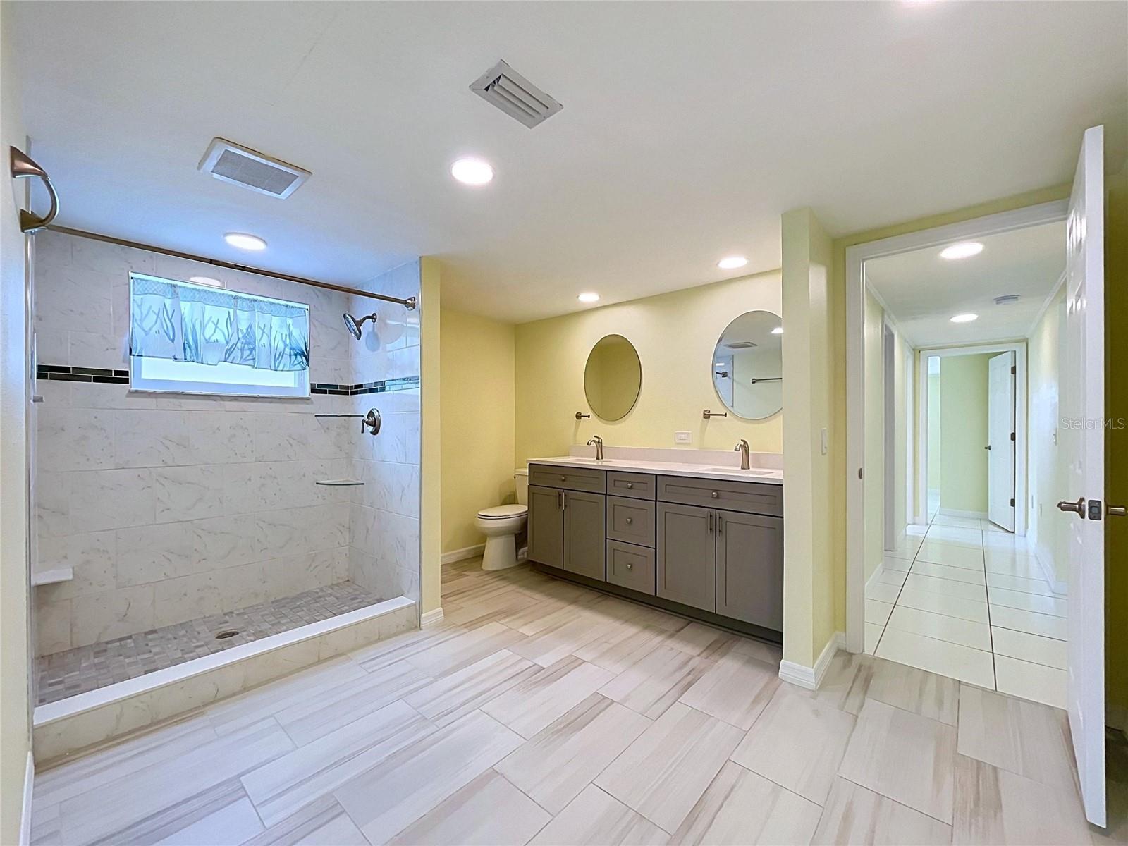 7401 Islander Ln Property Photo 56