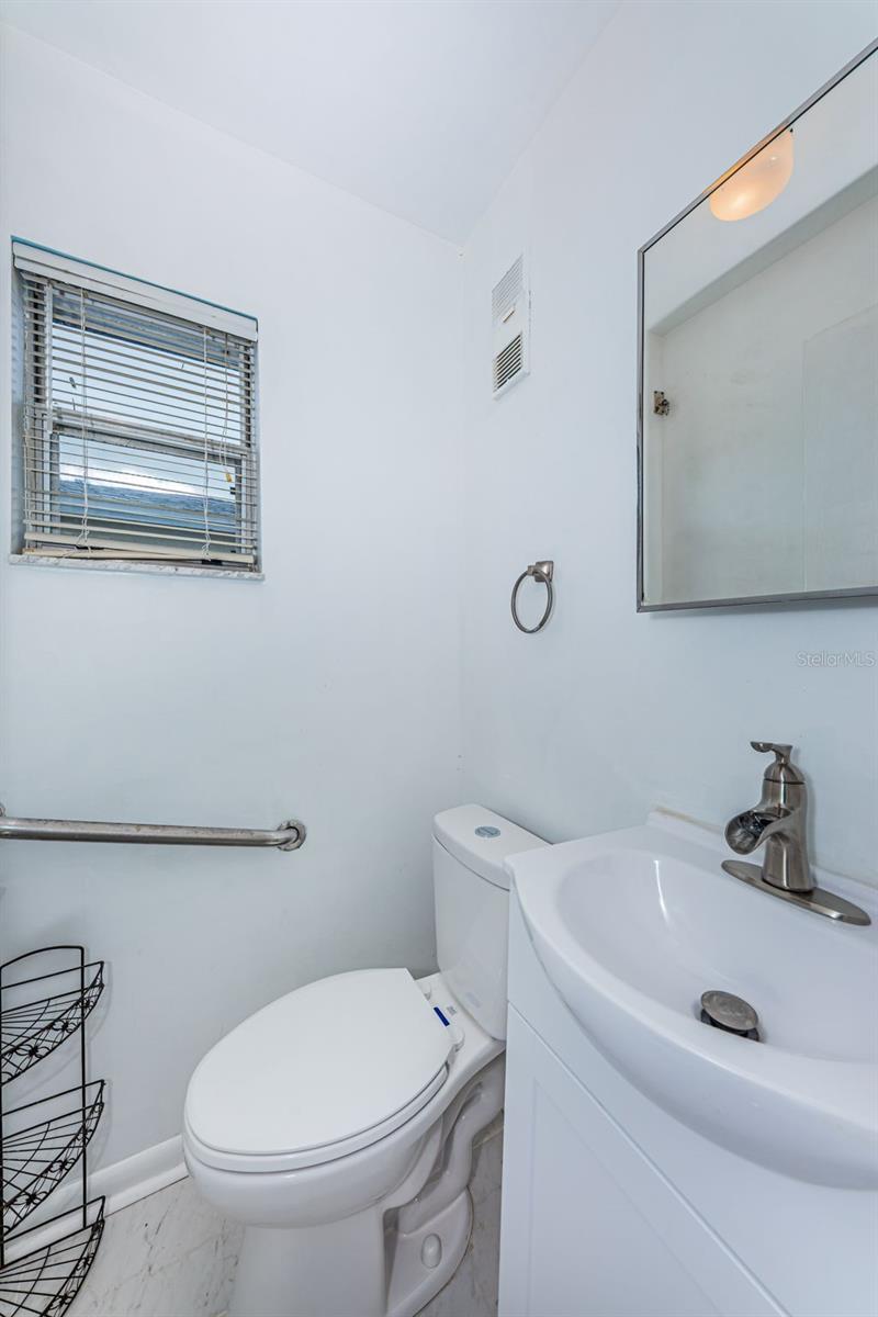 8419 125th Pl Property Photo 32