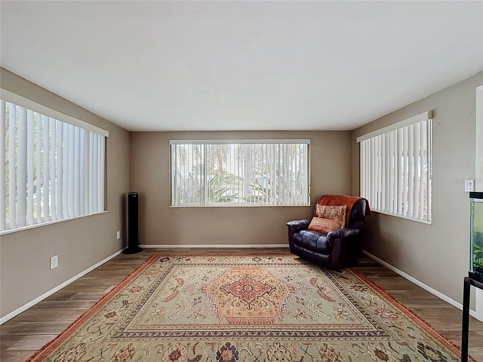 2228 Society Dr Property Photo 12