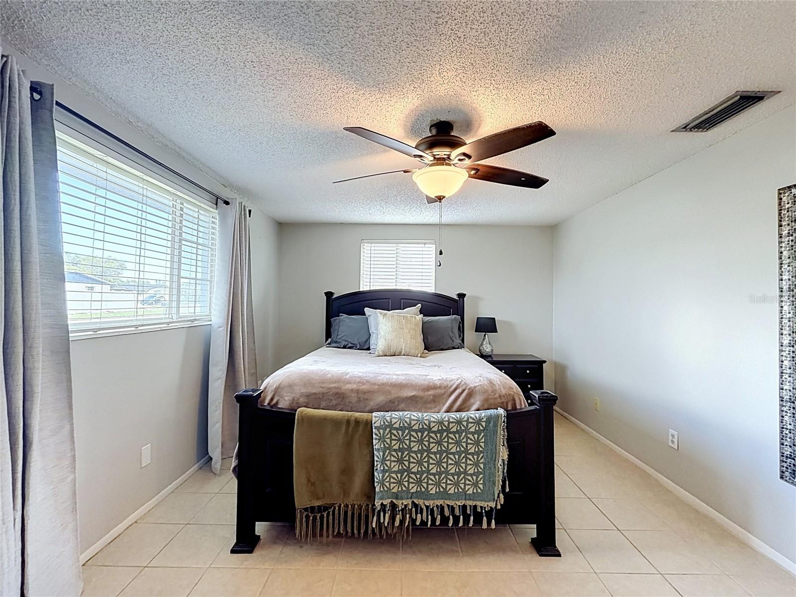 2228 Society Dr Property Photo 16
