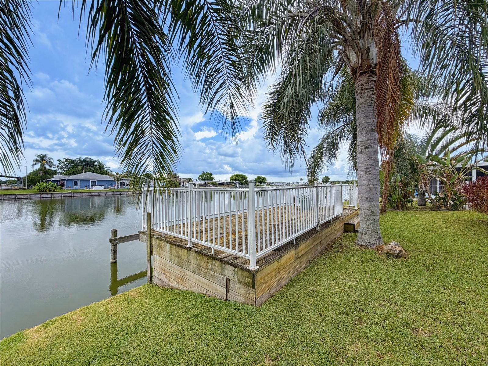 2228 Society Dr Property Photo 21