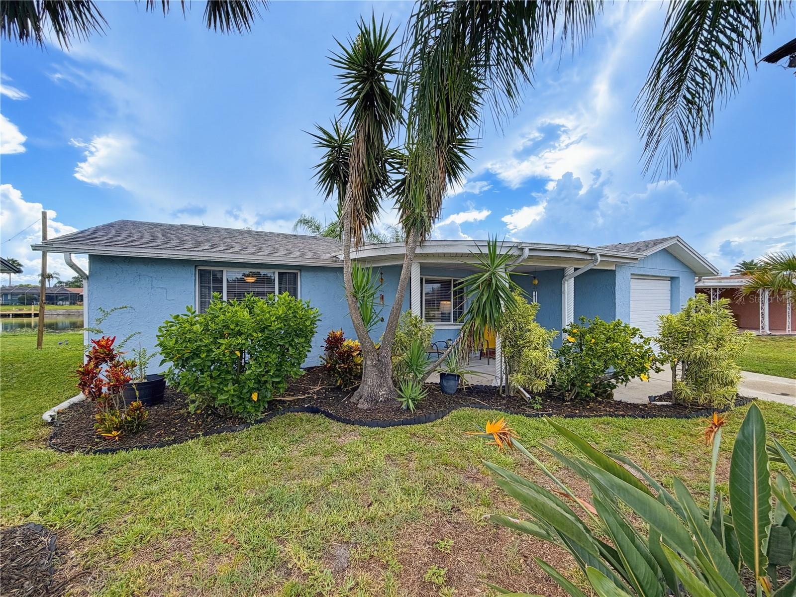 2228 Society Dr Property Photo 45
