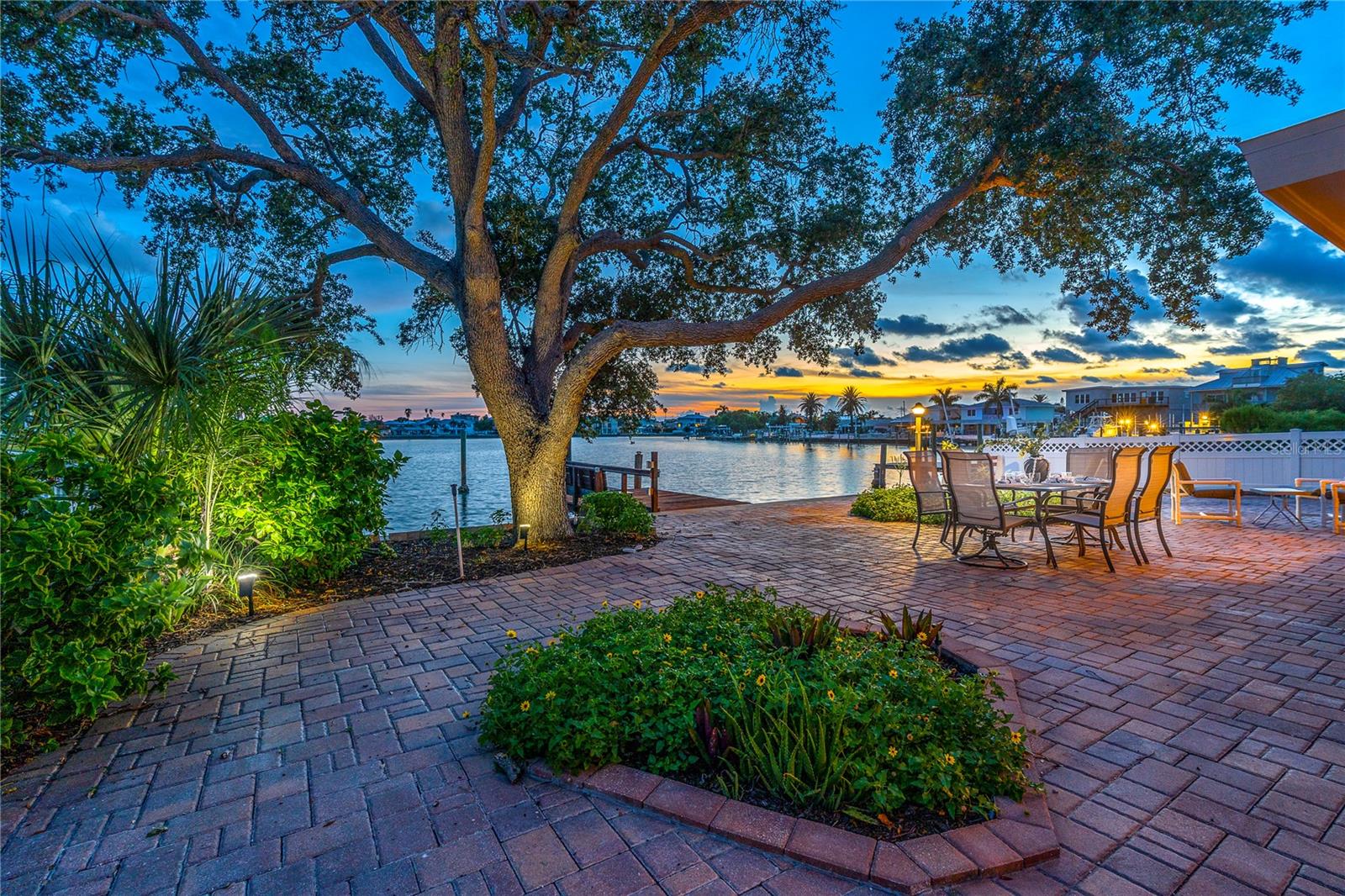 16102 4th St E Property Photo 13