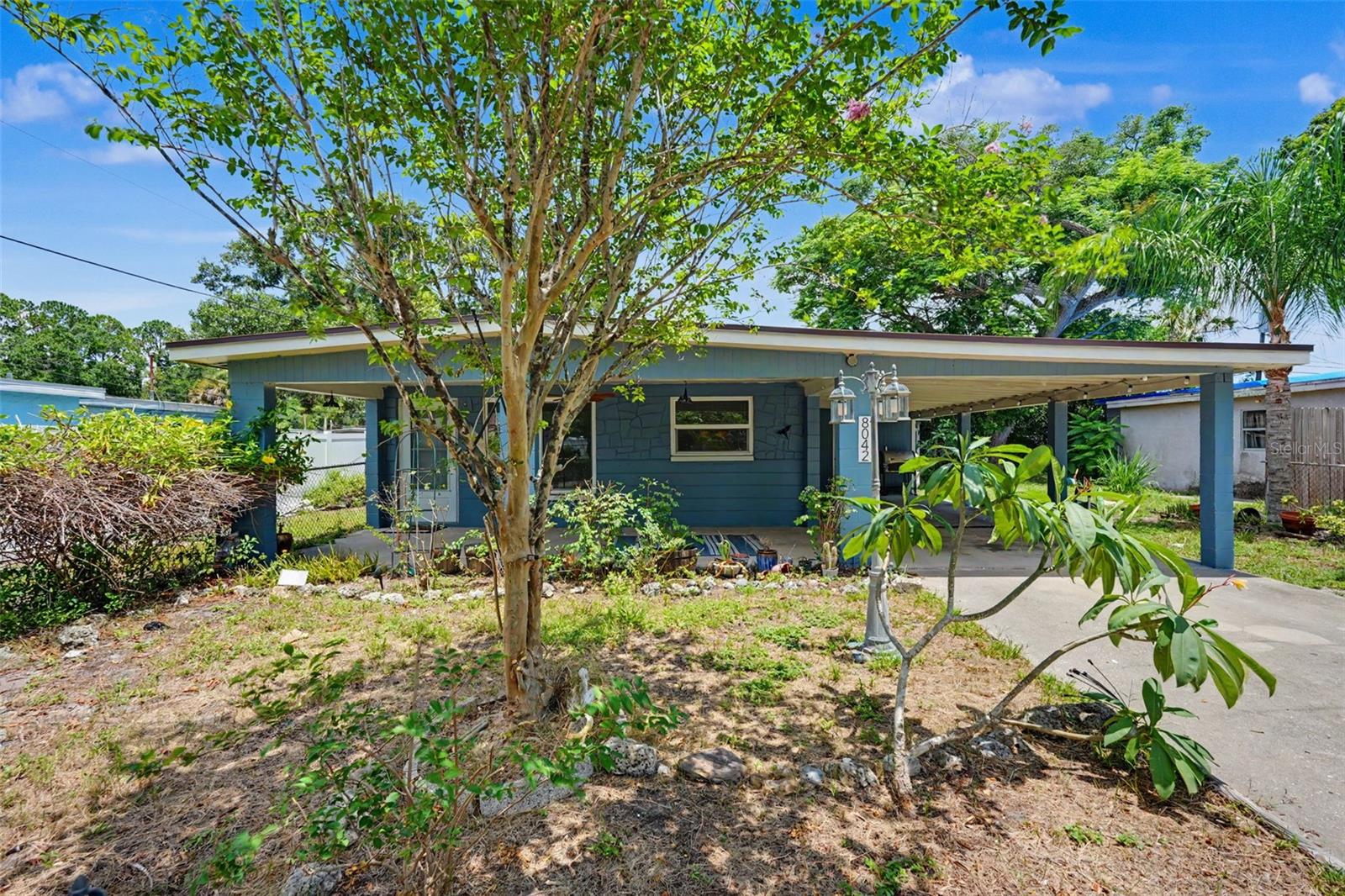 8042 91ST TER Property Photo 1