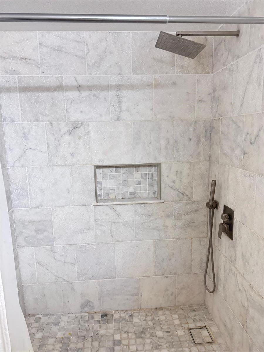 5555 Baywater Dr Property Photo 13