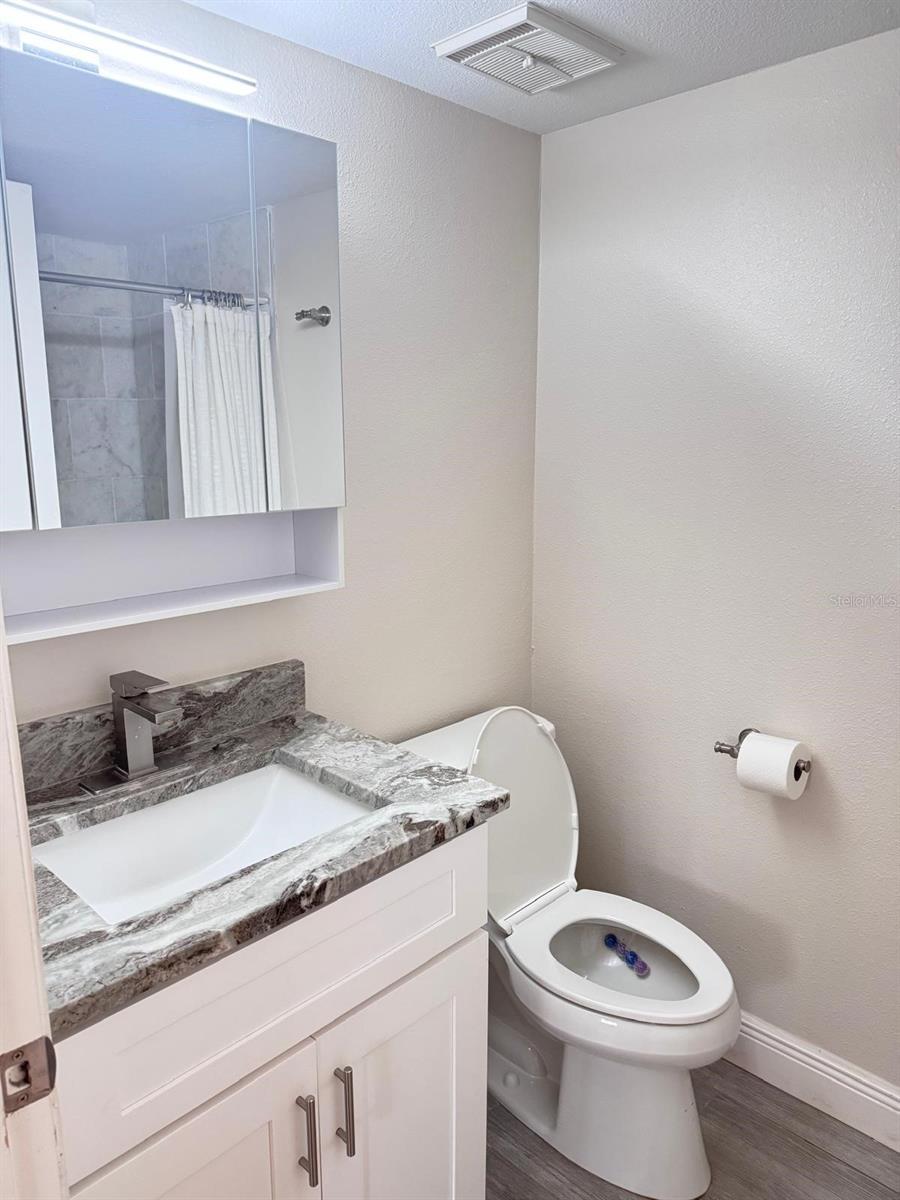 5555 Baywater Dr Property Photo 14