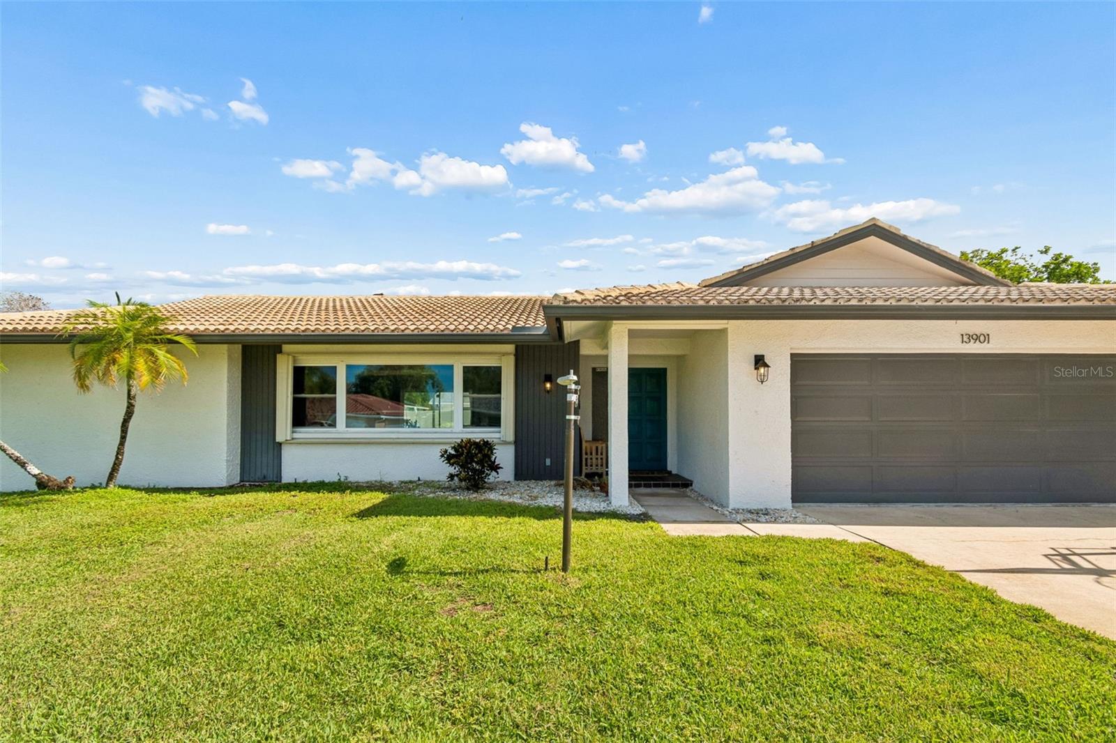 13901 88th Ter Property Photo 6
