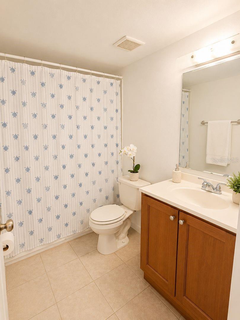 2812 Somerset Park Dr #105 Property Photo 9