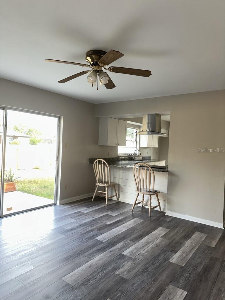 17608 Shadyside Cir Property Photo 7