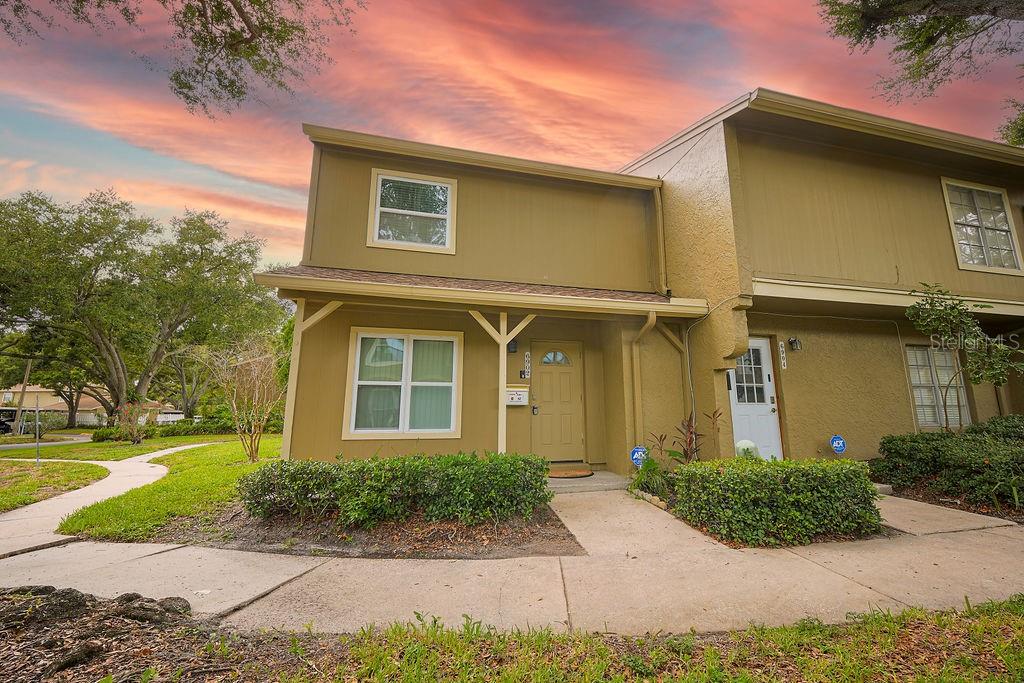 6902 Soledad Ct Property Photo 1