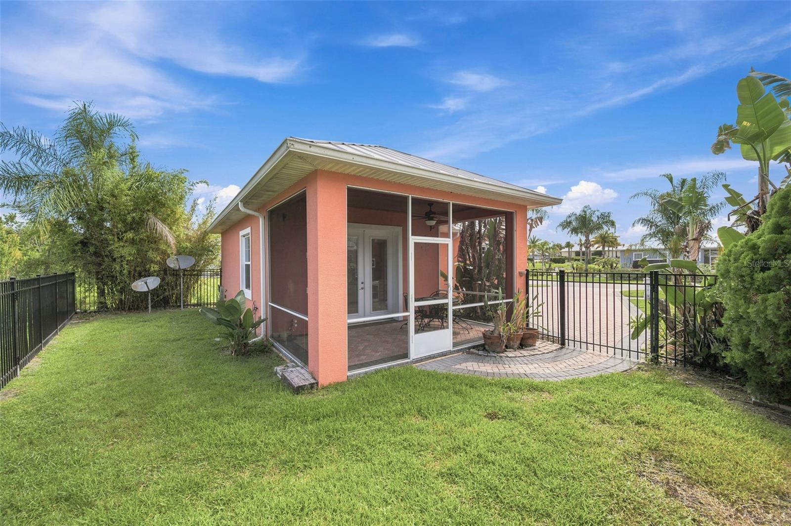 3210 Great Heron Loop Property Photo 29
