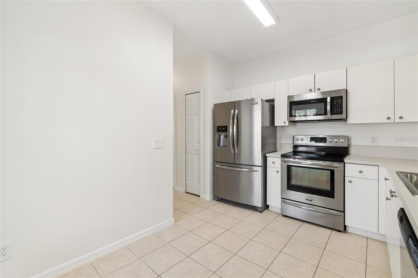 10925 Winter Crest Dr Property Photo 5